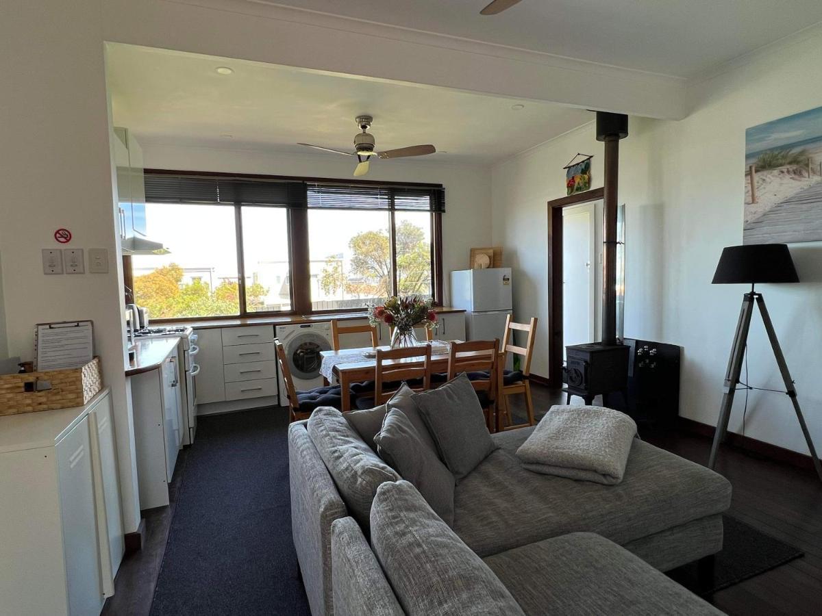 Moana Beach Sunset Holiday Accommodation B Екстериор снимка
